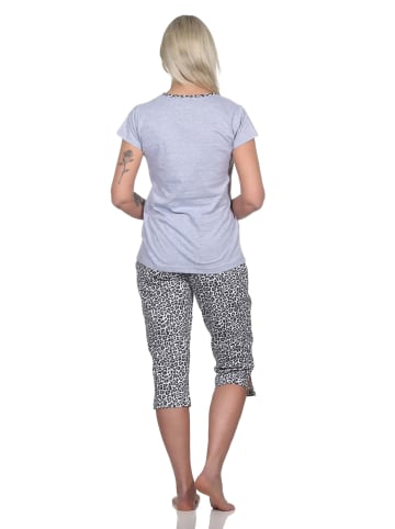 NORMANN Kurzarm Pyjama Schlafanzug und Caprihose AnimalprintLook - 78797 in grau