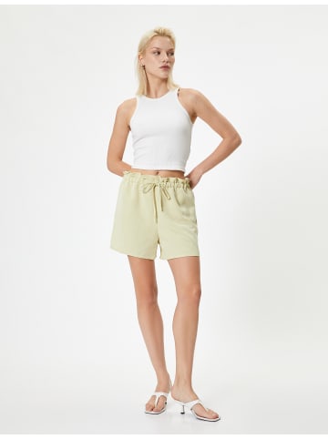 KOTON Shorts in Grün