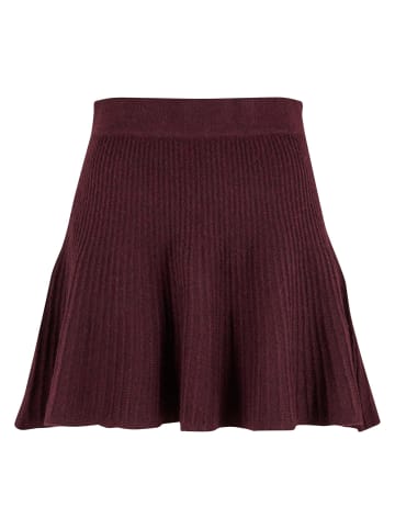 Noisy may Noisy may Röcke in windsor wine