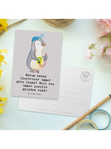 Mr. & Mrs. Panda Postkarte Positiver Elektriker mit Spruch in Grau Pastell