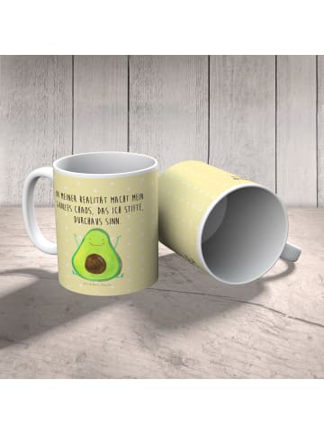 Mr. & Mrs. Panda Kindertasse Avocado Glücklich mit Spruch in Gelb Pastell