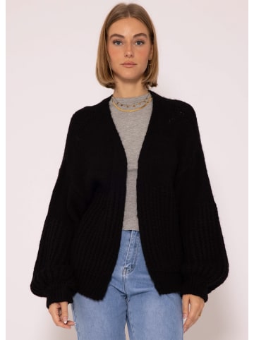 SASSYCLASSY Oversize Strick-Cardigan in Schwarz