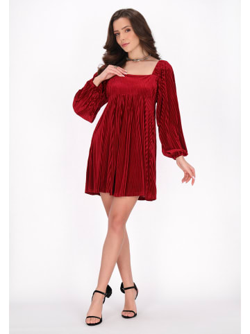 faina Women Dress in Red
