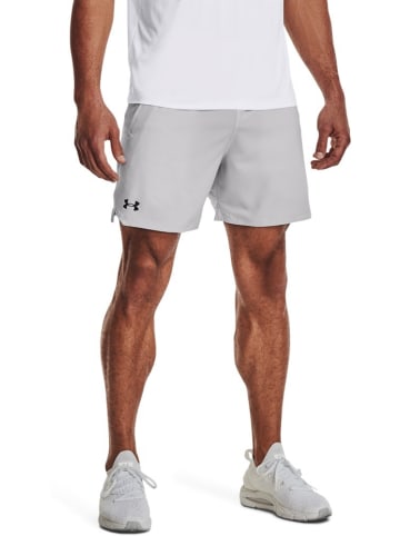 Under Armour Sportshorts "UA Vanish Stoffshorts, 15 cm" in Grau