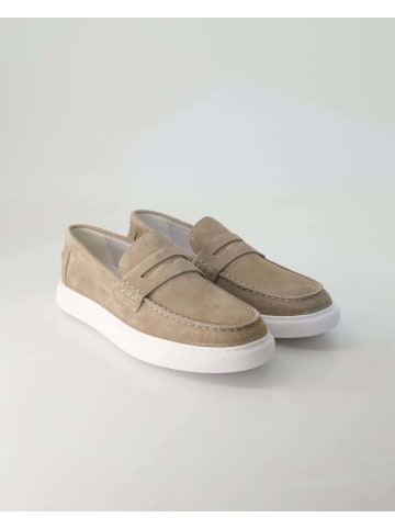 Daniel Kenneth Slipper in Beige