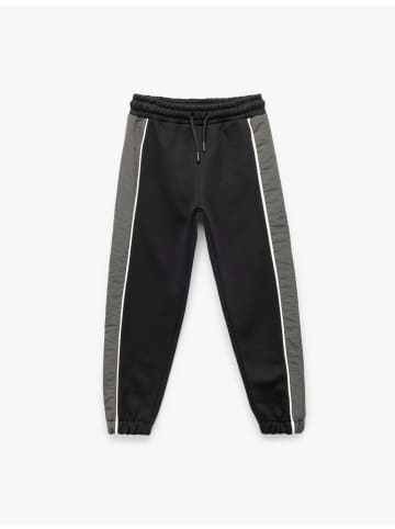 KOTON SWEAT BOTTOMS in Schwarz