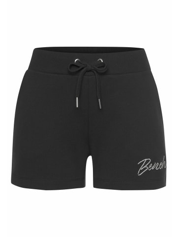 Bench Relaxshorts in schwarz