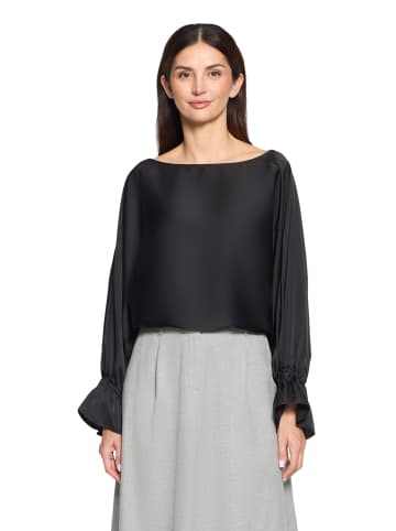 Betty Barclay Satin-Bluse mit U-Boot-Ausschnitt in Schwarz