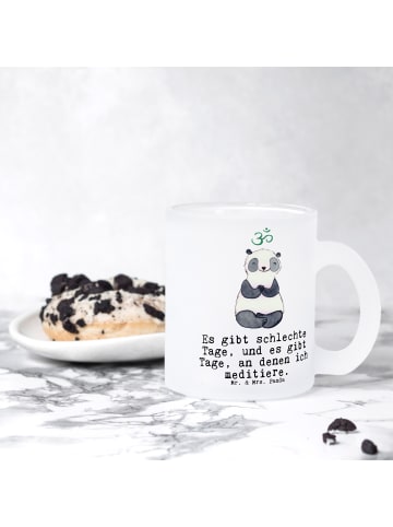 Mr. & Mrs. Panda Tee Tasse Panda Meditieren mit Spruch in Transparent