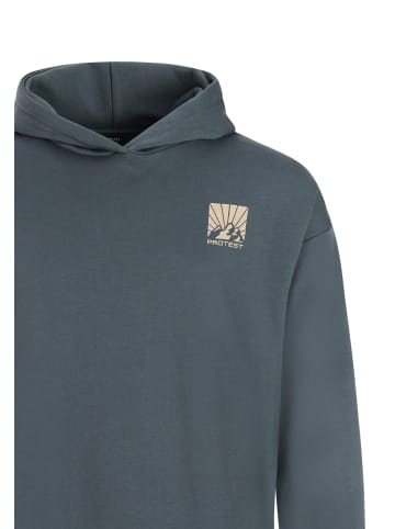 Protest " PRTPenmon in Yale Blue