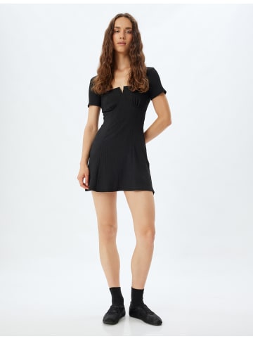 KOTON Kleid in Schwarz