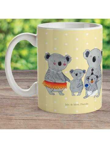 Mr. & Mrs. Panda Becher Koala Familie ohne Spruch in Gelb Pastell