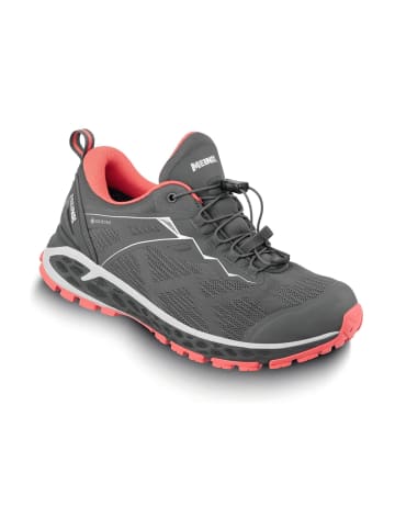 MEINDL Wander- & Bergschuhe in Grau