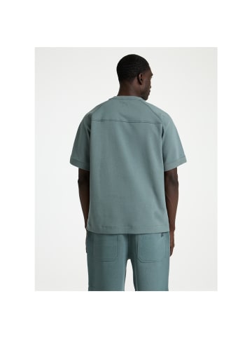 CHASIN' T-Shirt in Balsam Green