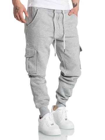 REPUBLIX Sporthose JOHN in Hellgrau