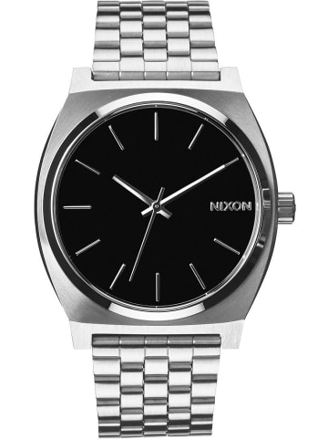 Nixon Uhr in Schwarz