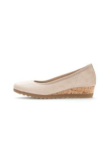 Gabor Keilpumps in beige