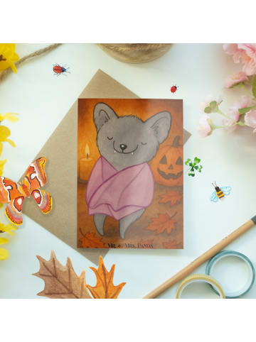 Mr. & Mrs. Panda neujahrskarte Fledermaus Chillt Design ohne Spruch in Weiß