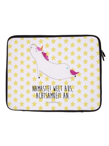 Mr. & Mrs. Panda Notebook Tasche Einhorn Yoga mit Spruch in Weiß