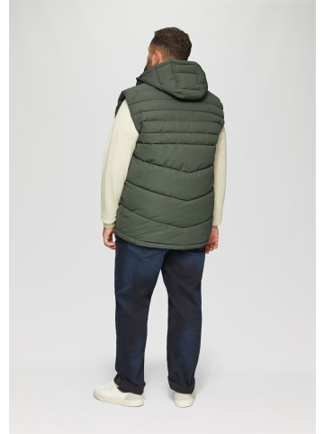 s.Oliver Outdoor-Weste  in  7940_olivgrün