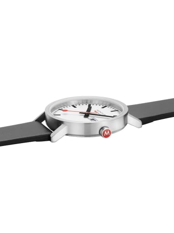 Mondaine Herrenuhr Quarz Classic Day-Date 40 mm Weiß / Schwarz / Silber