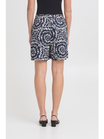 ICHI Shorts IHAYA Loose fit in Total Eclipse Ikat Circle