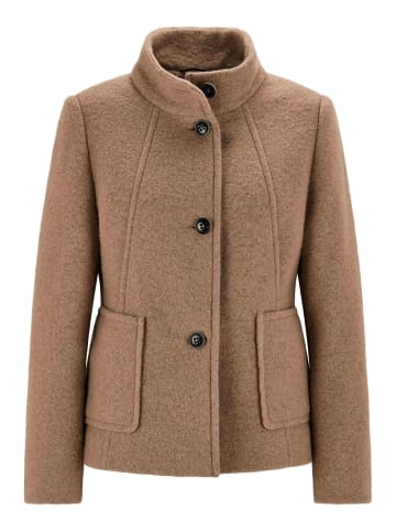 GOLDNER Kurzgröße:  Elegante Kurzjacke mit Stehkragen in camel