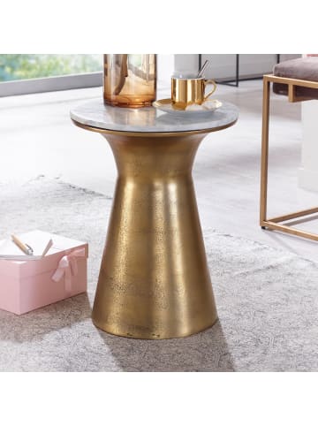 KADIMA DESIGN Marmor Beistelltisch, luxuriöses Design, goldfarbenes Metallgestell, 35x35x45 cm