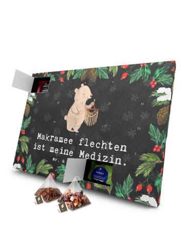 Mr. & Mrs. Panda Advents-Teekalender Bär Makramee mit Spruch in Kreidetafel