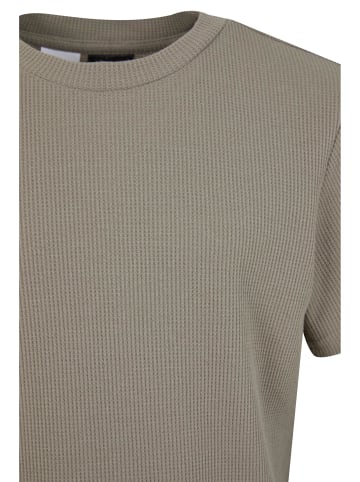 Urban Classics Urban Classics T-Shirts in paleolive