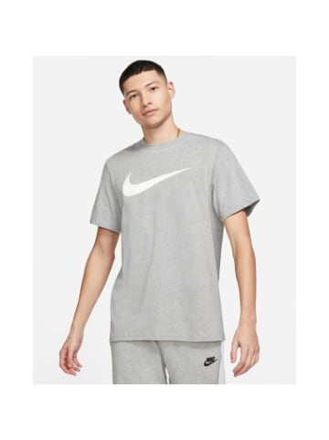Nike Sportswear Swoosh Tshirt in Dk Grey Heather/(White)