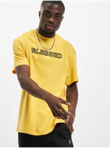 Puma Puma T-Shirts in mimosa yellow
