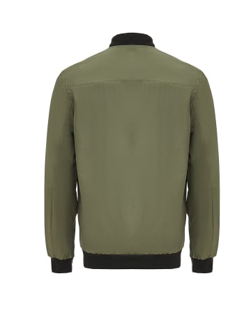 iparo Herren Jacket in OLIV