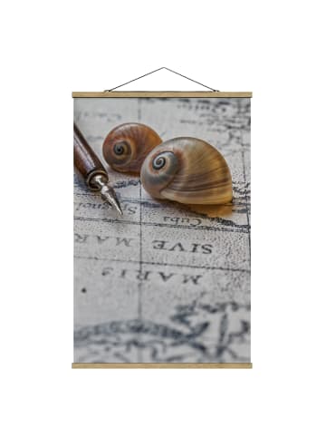 WALLART Stoffbild mit Posterleisten - Muscheln und Füller Vintage in Creme-Beige