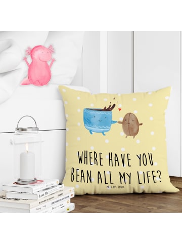 Mr. & Mrs. Panda Kissen Kaffee Bohne mit Spruch in Gelb Pastell