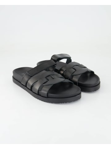 Zahira Pantoletten in Schwarz