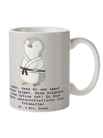 Mr. & Mrs. Panda Tasse Unerschütterliche Judo Trainerin mit Spruch in Grau Pastell