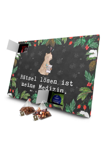 Mr. & Mrs. Panda Tee Adventskalender Bär Rätsel lösen mit Spruch in Kreidetafel