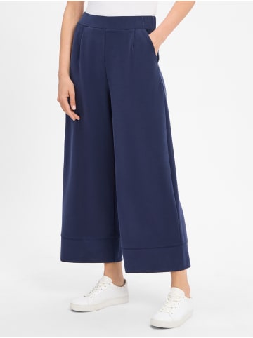 Rich & Royal Hose in marine