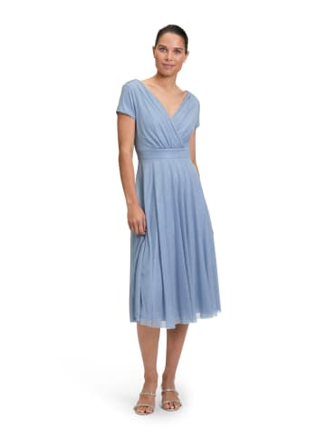 Vera Mont Cocktailkleid im Glitzer-Look in Blue/Silver