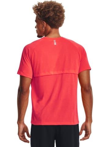 Under Armour T-Shirt "UA Streaker Run Short Sleeve" in Rosa