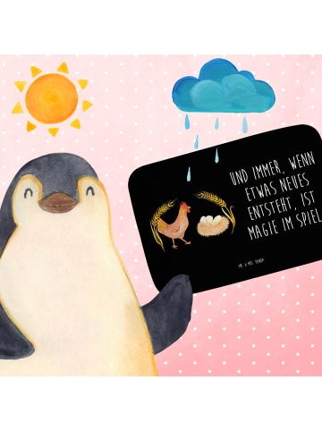 Mr. & Mrs. Panda duschmatte Huhn Stolz mit Spruch in Schwarz
