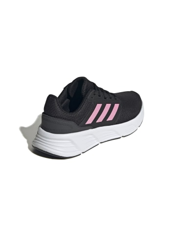 adidas Laufschuh Galaxy 6 in cblack/blipnk/carbon