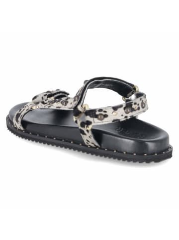 Bullboxer Sandalen in weiß