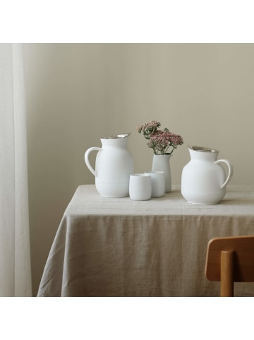 Stelton Kaffee-Isolierkanne Amphora in Soft White