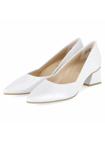 Paul Green Pumps / Ballerina in white