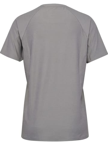 Hummel T-Shirt "Cima 2.0 Jersey S/S" in Grau