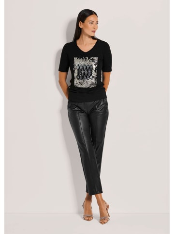 MADELEINE Kurzarm-Shirt mit Unikat-Print in schwarz / multicolor