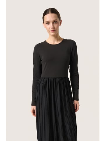 Soaked in Luxury Jerseykleid SLSimone Gerade Passform in Black
