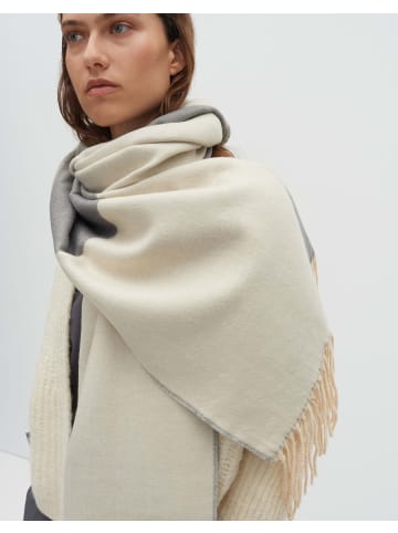 someday. Belira Schal in Buttercream